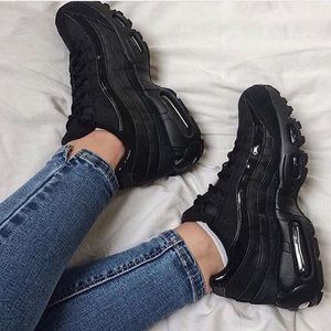 nike air max 95 womens all black